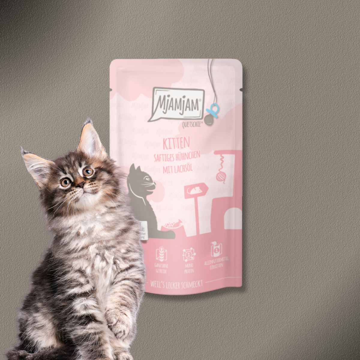 36x125g MjAMjAM - Quetschie Kitten saftiges Hühnchen mit Lachsöl